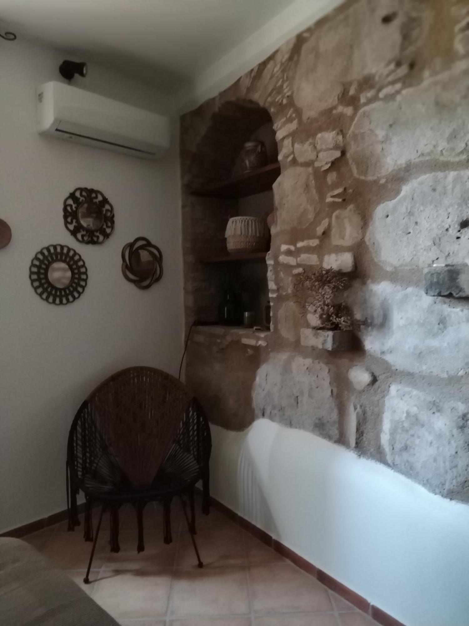 A Casa Di Peppino Villa Greco Tindari Exterior photo